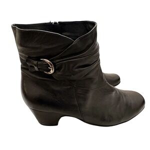 Clarks Leyden Crest Black Leather Ankle Boots Buckle Detail Womens 12W Wide